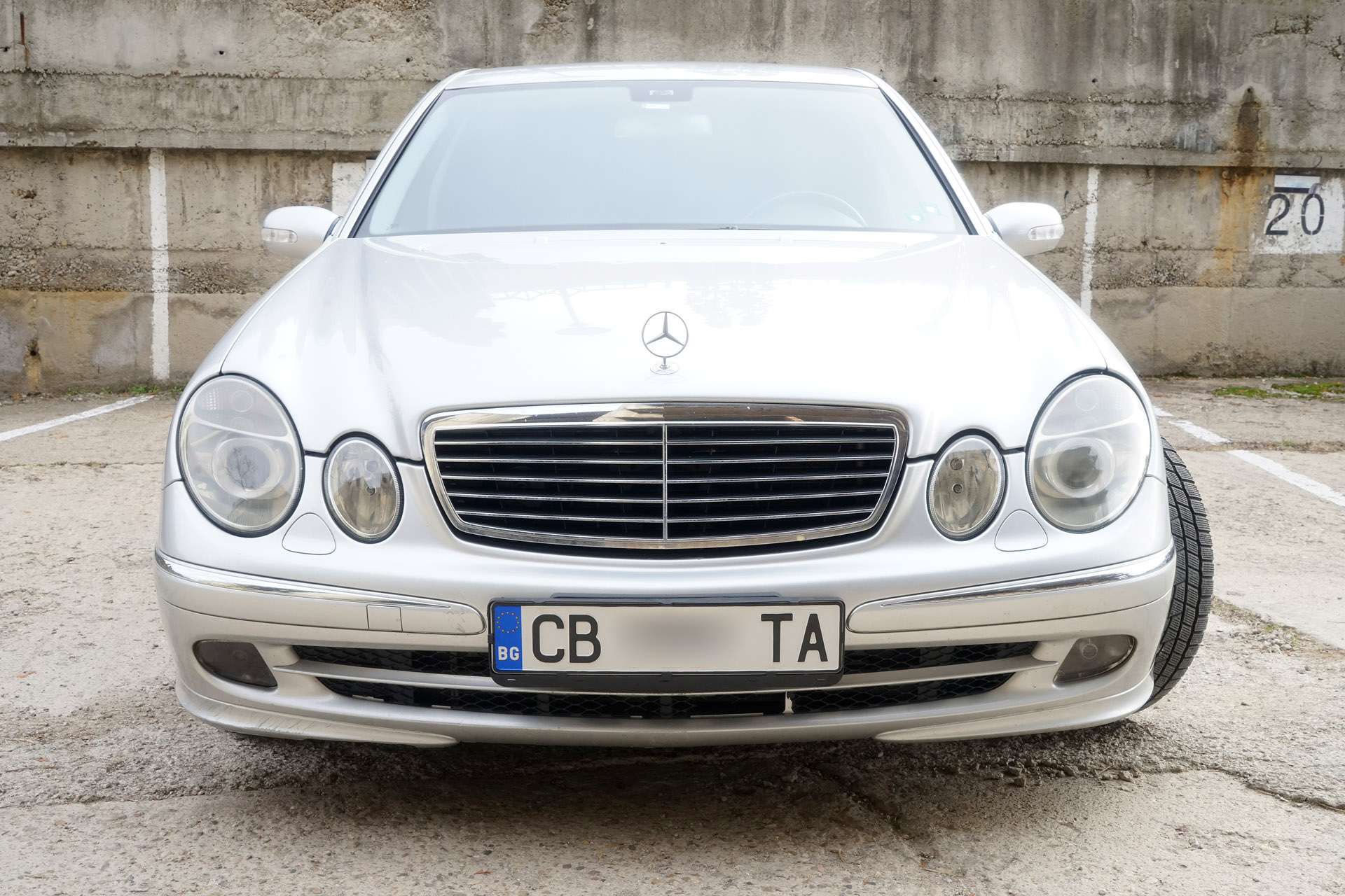 Mercedes E270